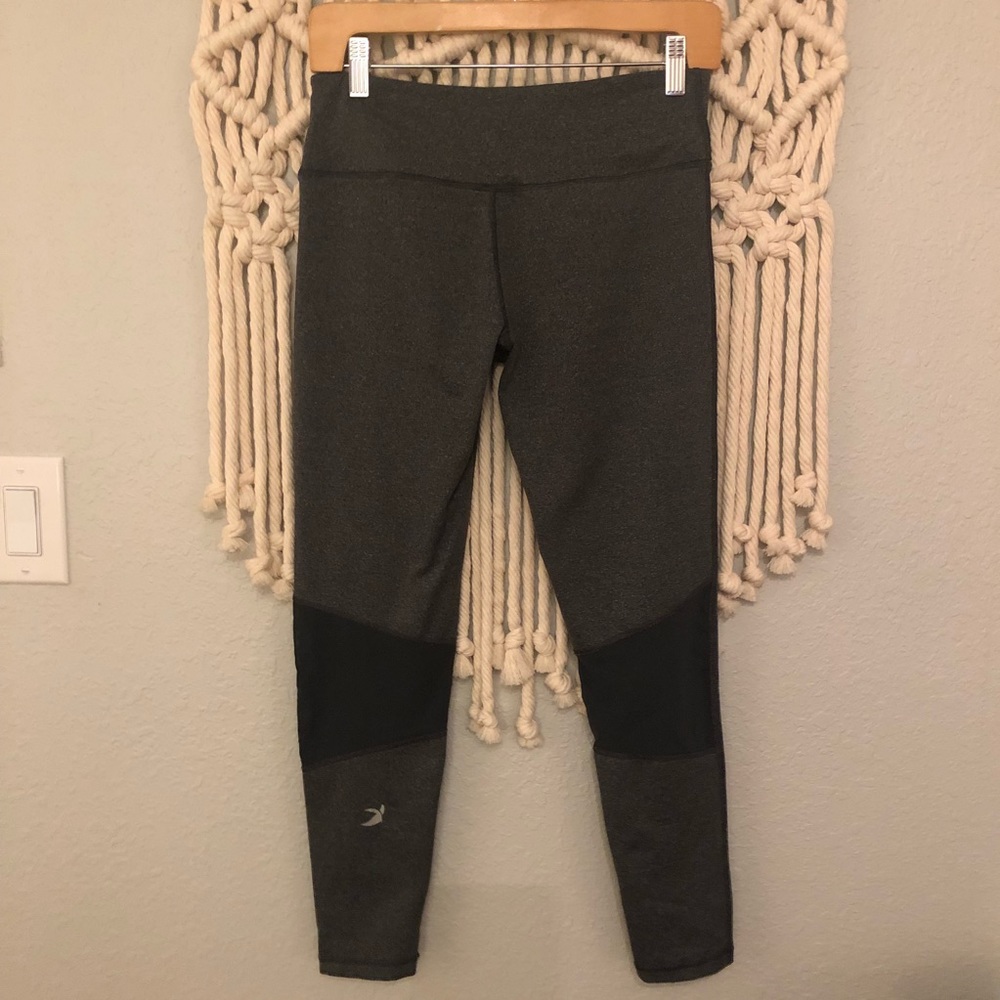 Glyder charcoal legging with mesh.